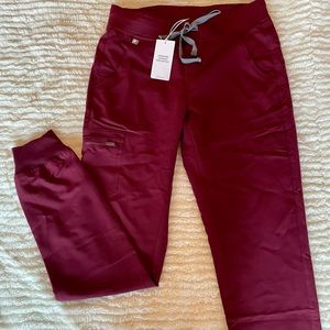 Figs Burgundy Zamora Jogger Scrub Pants (SMALL | TALL)